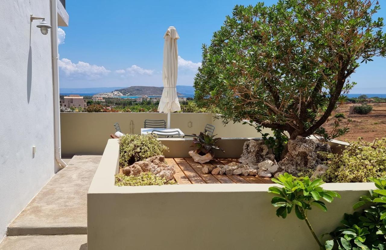 Domatia Me Thea Bed & Breakfast Elafonissos Exterior foto