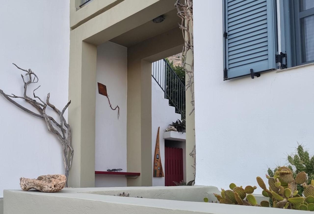 Domatia Me Thea Bed & Breakfast Elafonissos Exterior foto