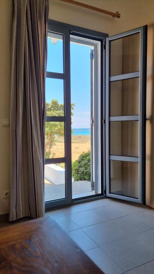 Domatia Me Thea Bed & Breakfast Elafonissos Exterior foto