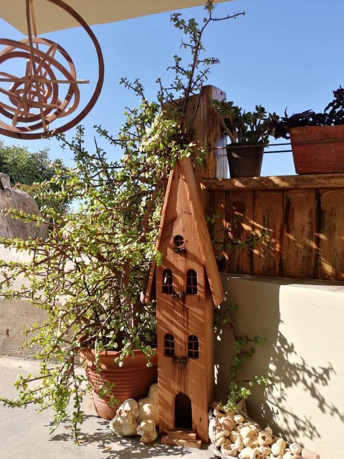 Domatia Me Thea Bed & Breakfast Elafonissos Exterior foto