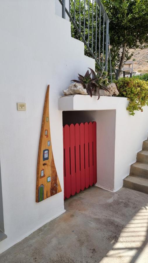 Domatia Me Thea Bed & Breakfast Elafonissos Exterior foto